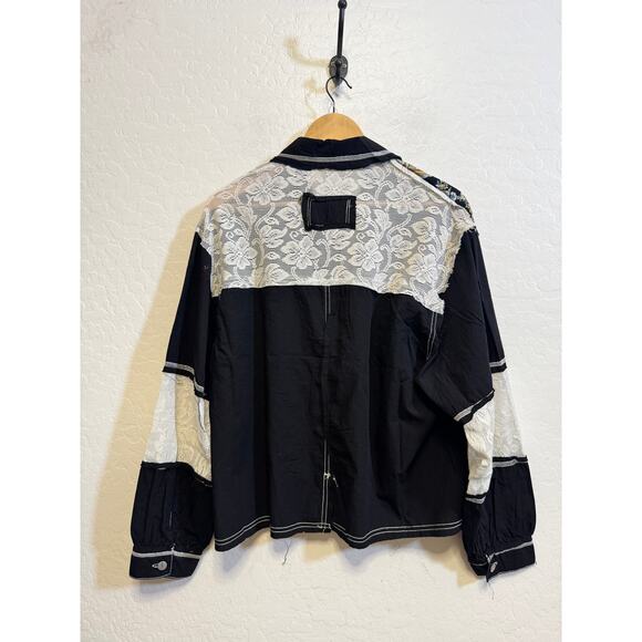 POL Size Medium Button Down Black Paisley Jacket Lace Detal Long Baloon Sleeve - Picture 5 of 5